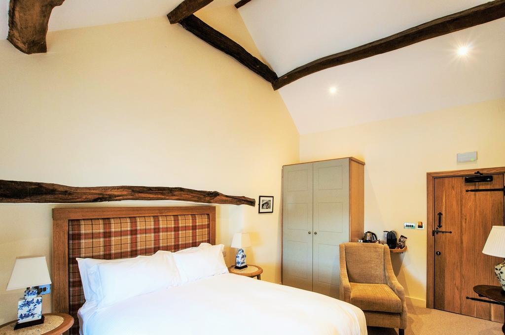 Shireshead The Fleece Inn מראה חיצוני תמונה